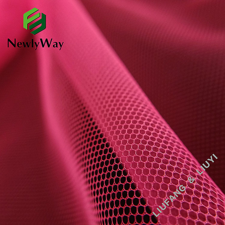 ការលក់រោងចក្រ 100 Polyester Hexagon Honeycomb Mesh Net Tulle Fabric for Mosquito Net-3