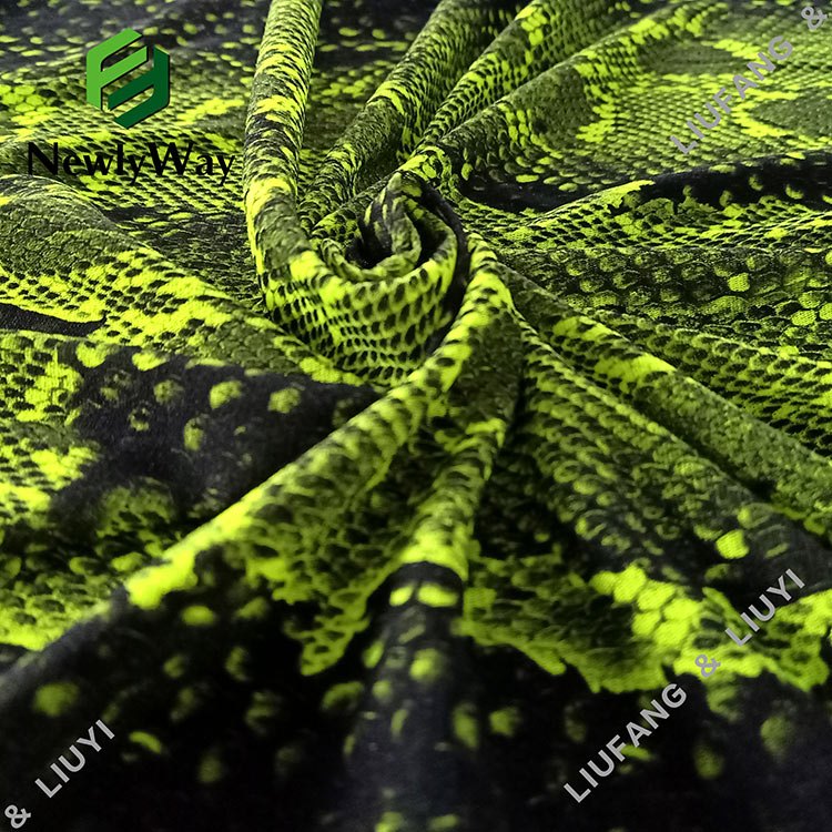 Zöld fluoreszkáló kígyóbőr design nyomtatott nylon sztreccs trikó kötött csipke szövet online nagykereskedés-13
