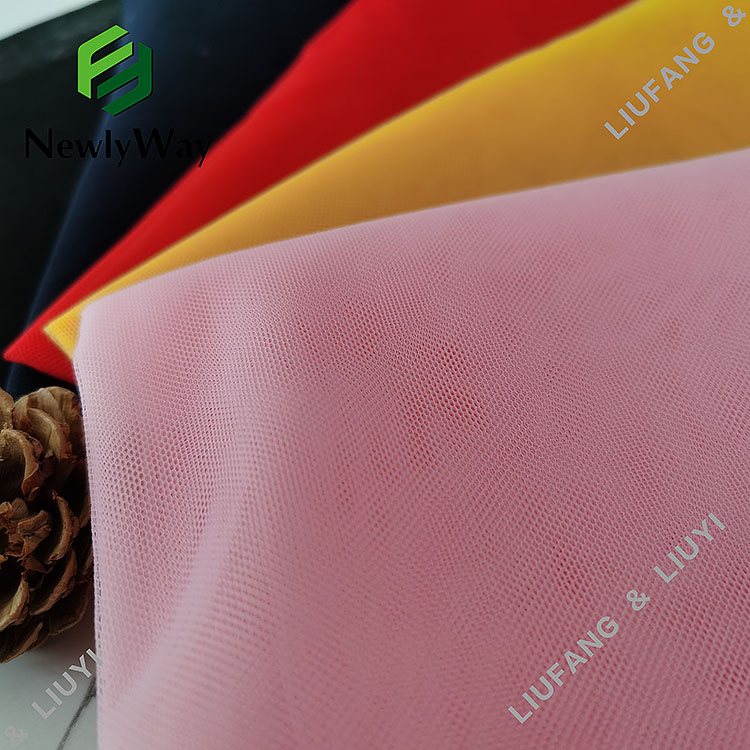 គុណភាពខ្ពស់ 100 Nylon Mesh Tulle Net Fabric for EmbroideryDress-11