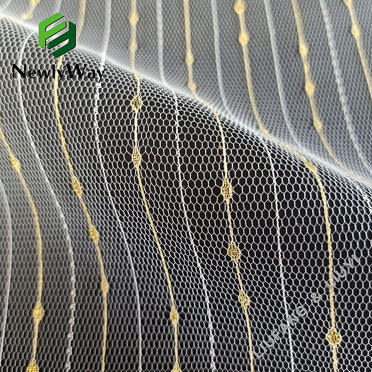 Transparentes goldenes Nylonfaser-Maschenstrick-Tüllgewebe für Kleidungsärmel-4