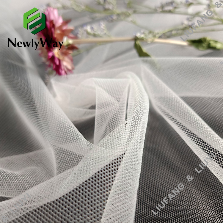 Groothandel pure zeshoekige tule nylon mesh netstof voor bruidssluier-15