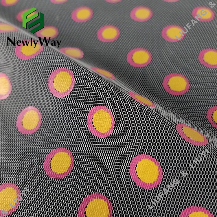 드레스-11 용 UV 폴리 에스테르 인쇄 폴카 도트 얇은 명주 그물 소재에서 호일 색상 변경