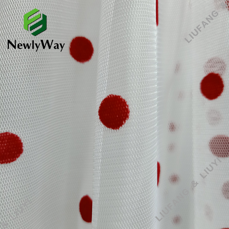 tissu de tulle à gros pois rouge flocage polyester pour les jupes-11