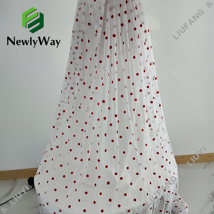 tissu de tulle à gros pois rouge flocage polyester pour les jupes-12