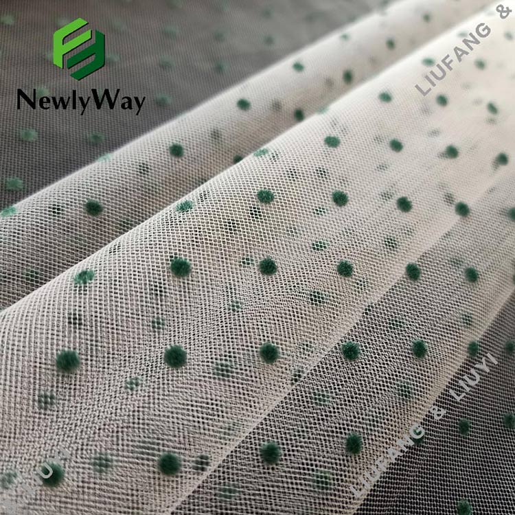 klein groen polka-kolletjie stromende nylon tule materiaal vir die dersses-14